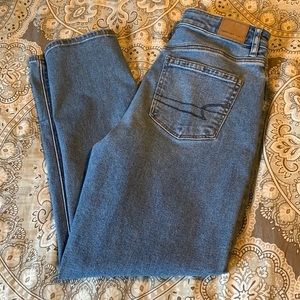 American eagle mom jeans